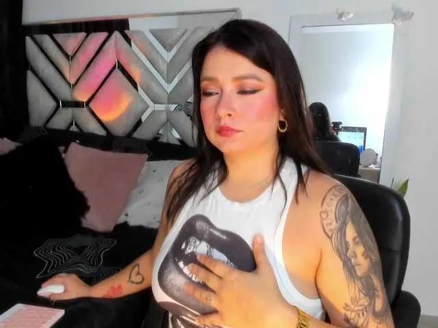 AlanaRouse1's avatar