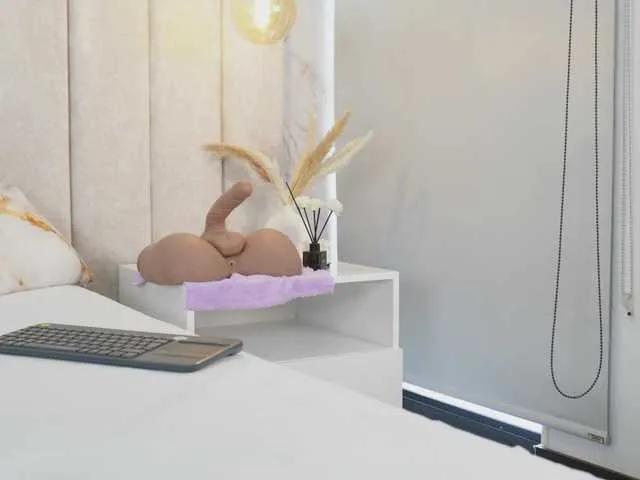 Annyy-Rosse on BongaCams