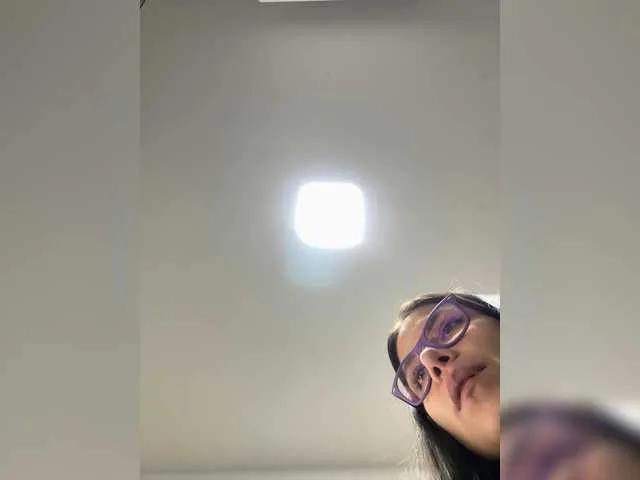 APRILHILL on BongaCams