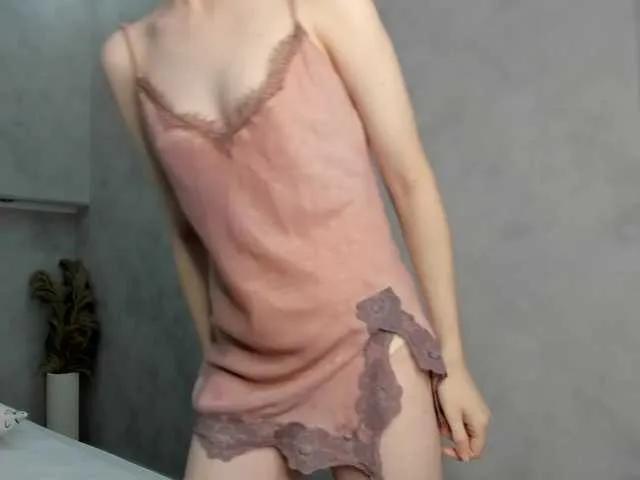 Camilla-Kelly on BongaCams