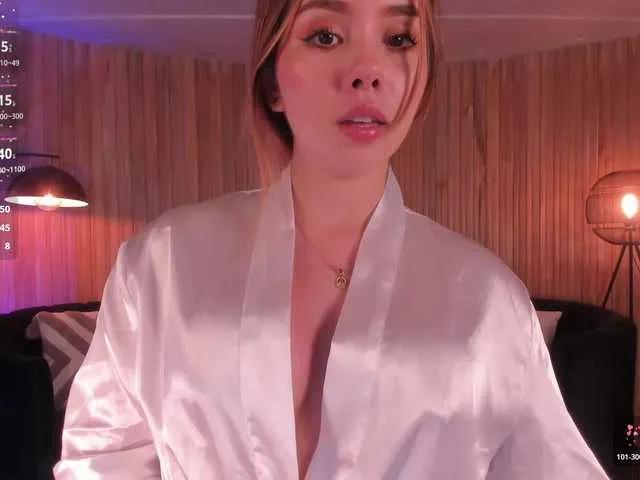 CarolineGrace's avatar