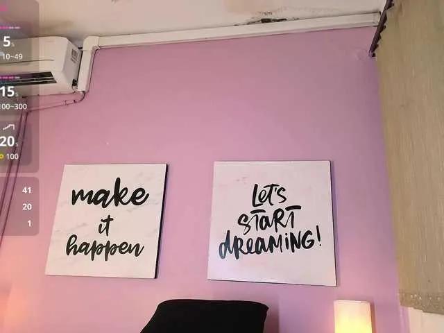 CaseyDevon on BongaCams