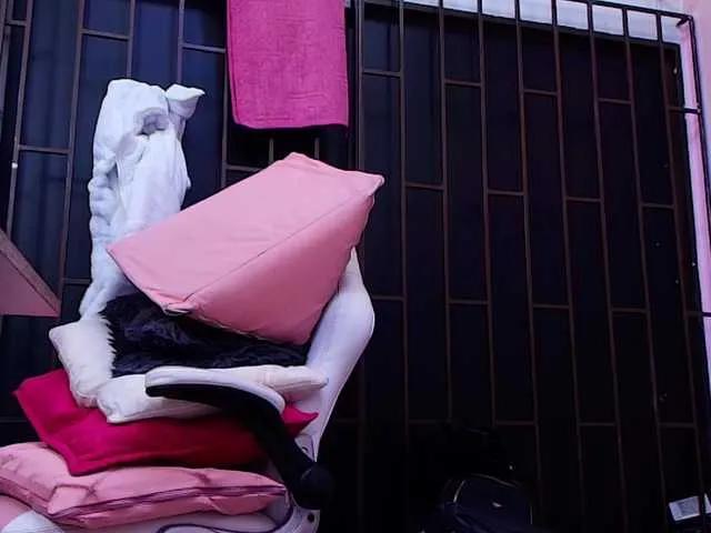 celeste-mrg on BongaCams