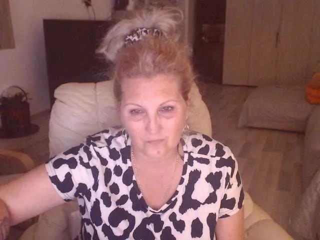 DivineBlond on BongaCams