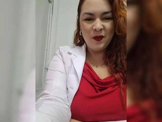 doctora-danna on BongaCams