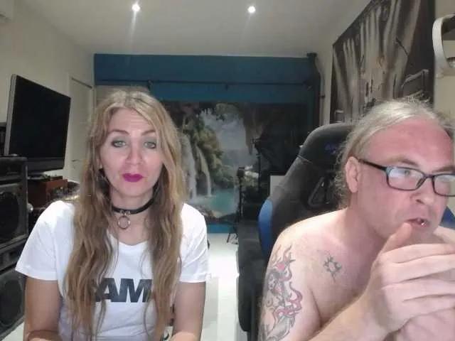 GiselleandJay on BongaCams