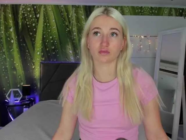 HollyTaillor on BongaCams