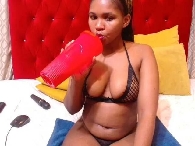 Hotsexyberry21 on BongaCams