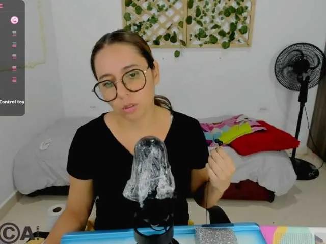 isabelasweet on BongaCams