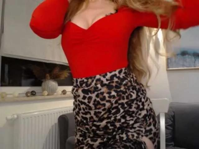 JulietteGlow on BongaCams