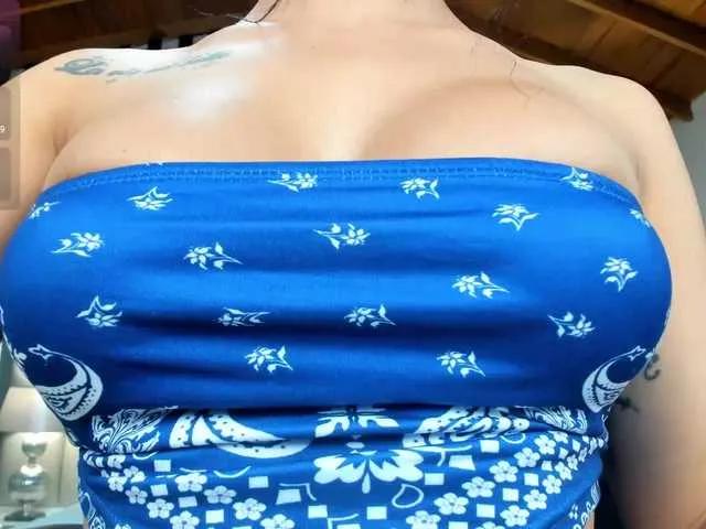 KatieNolanX on BongaCams