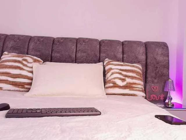 naia-blesed's avatar