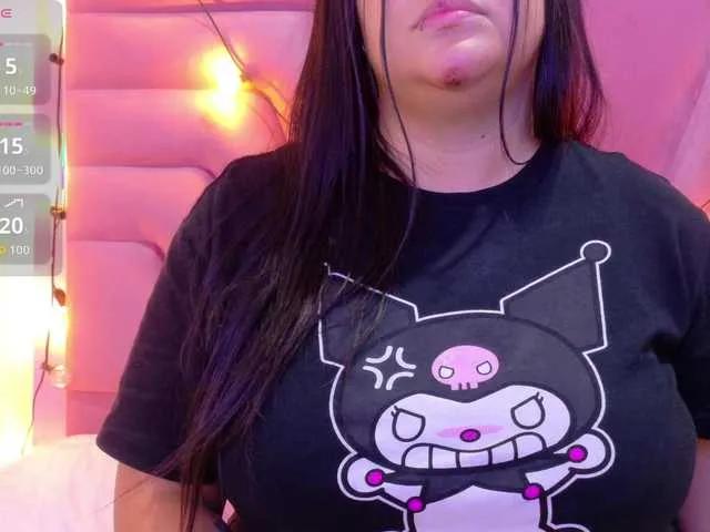 playfulcurvy on BongaCams