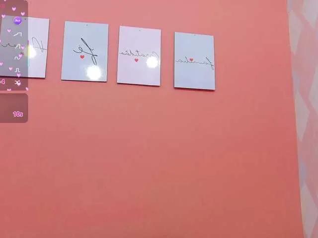 playfulcurvy on BongaCams