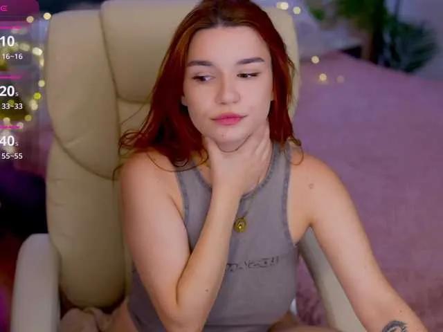 RedShinee on BongaCams