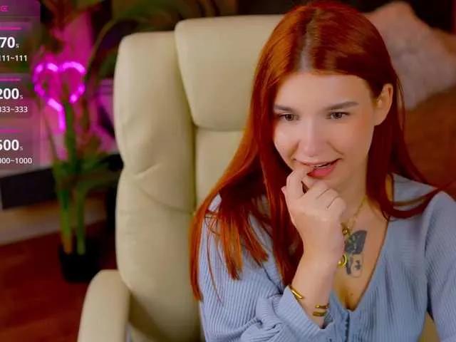 RedShinee on BongaCams