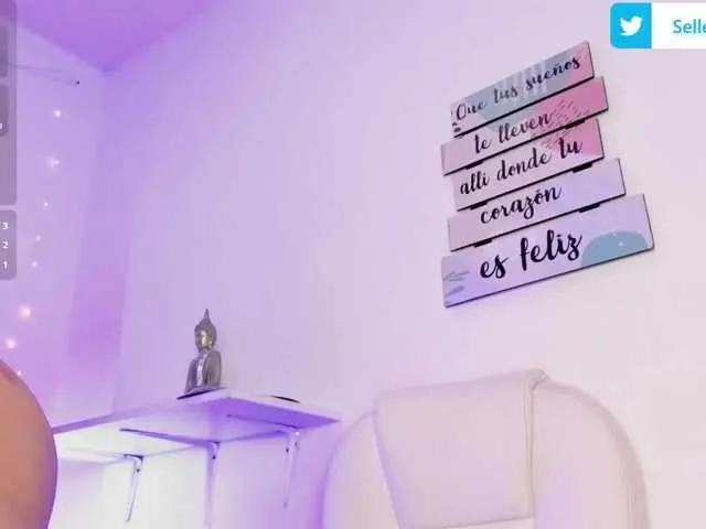 sellenasquirt on BongaCams