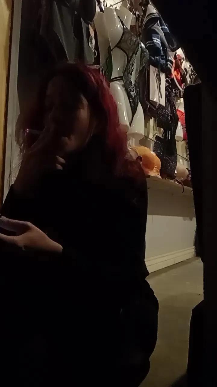 AlejandritaMilf on Cam4