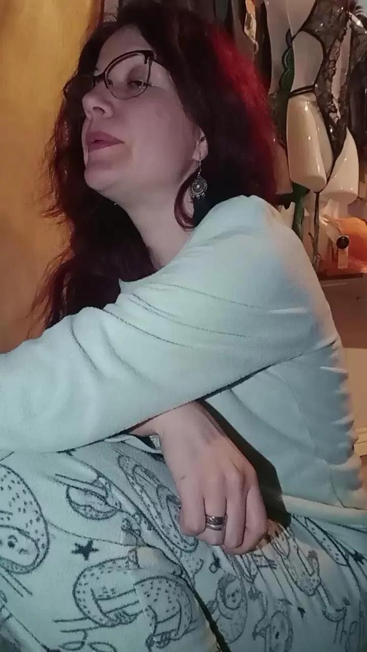 AlejandritaMilf on Cam4