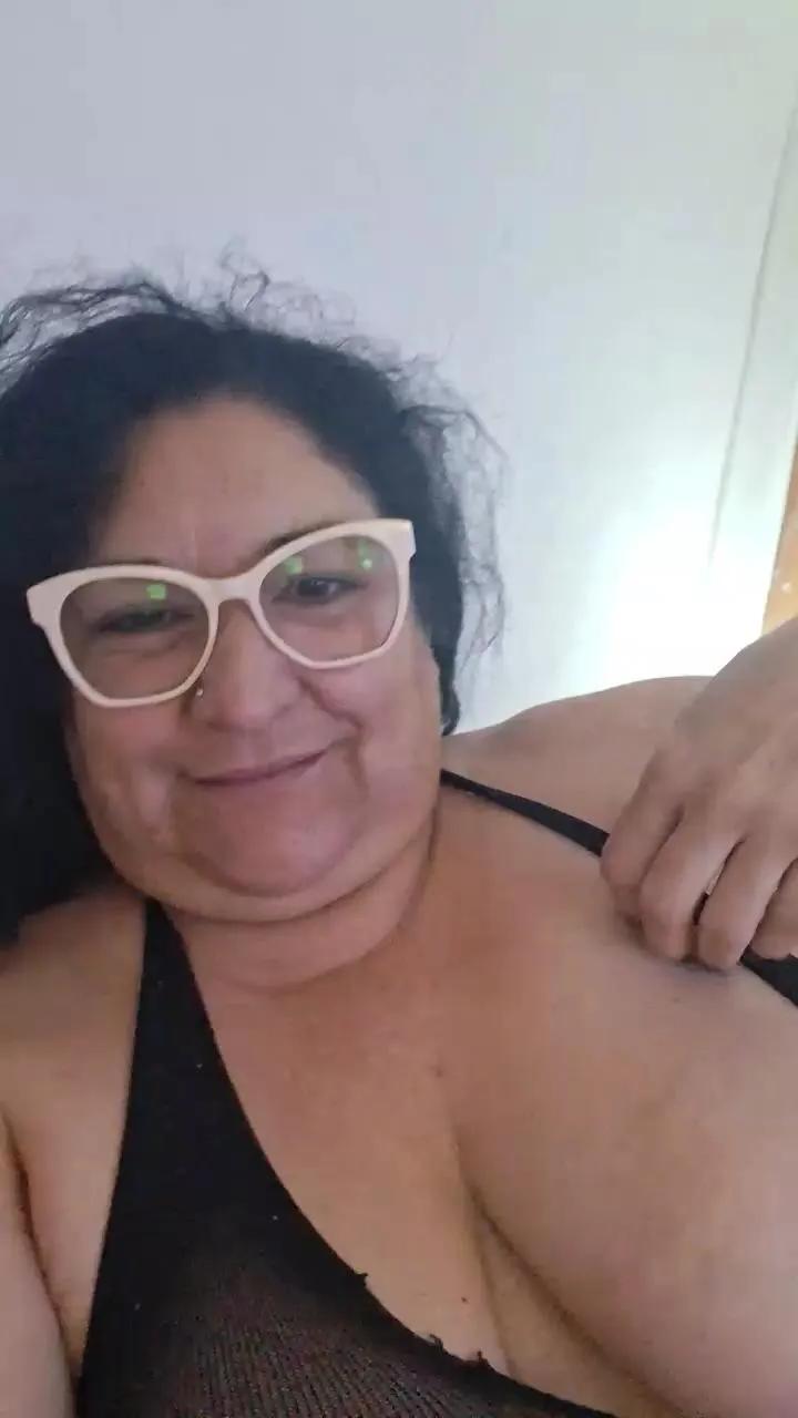 Caritovivi on Cam4