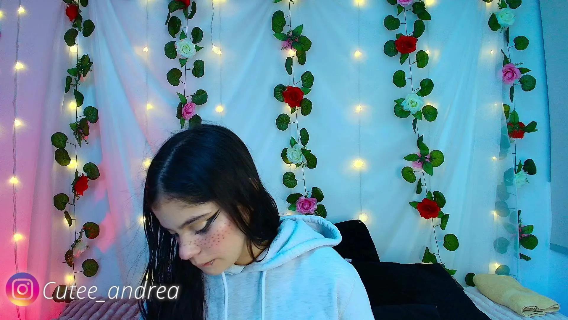 cutee_andrea on Cam4