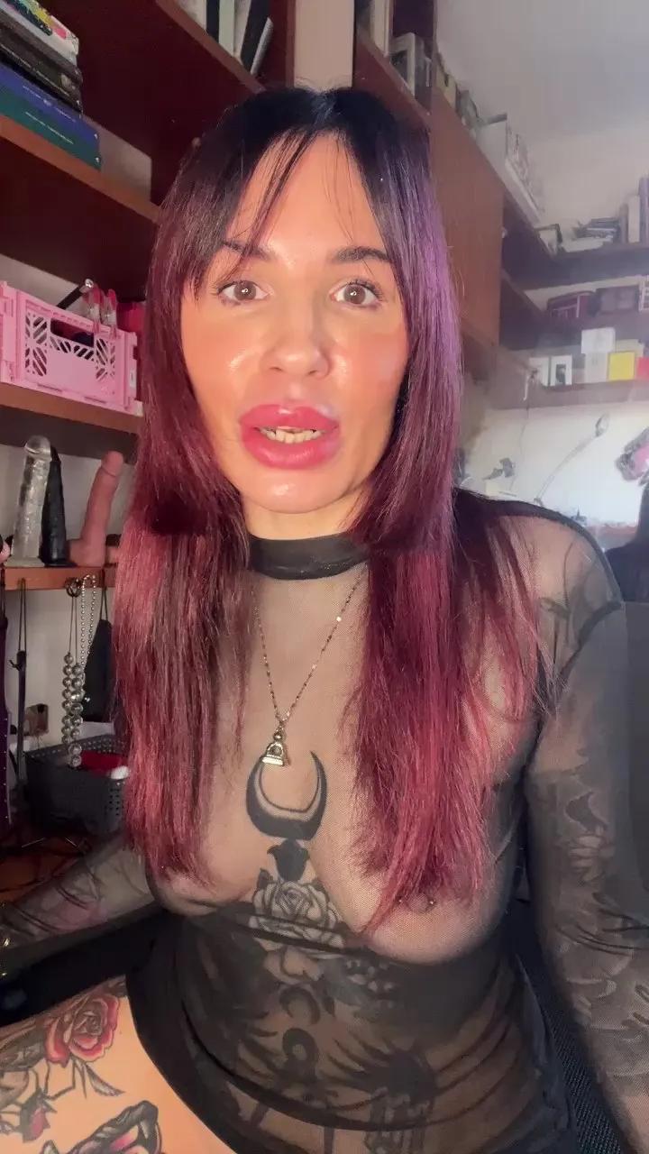 Dancing_w_Vale on Cam4