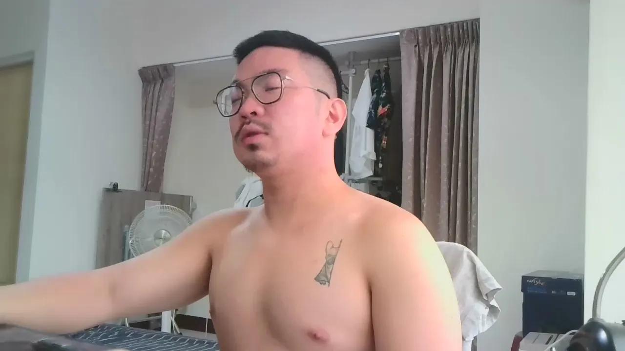 fuckmeifyouwan2 on Cam4