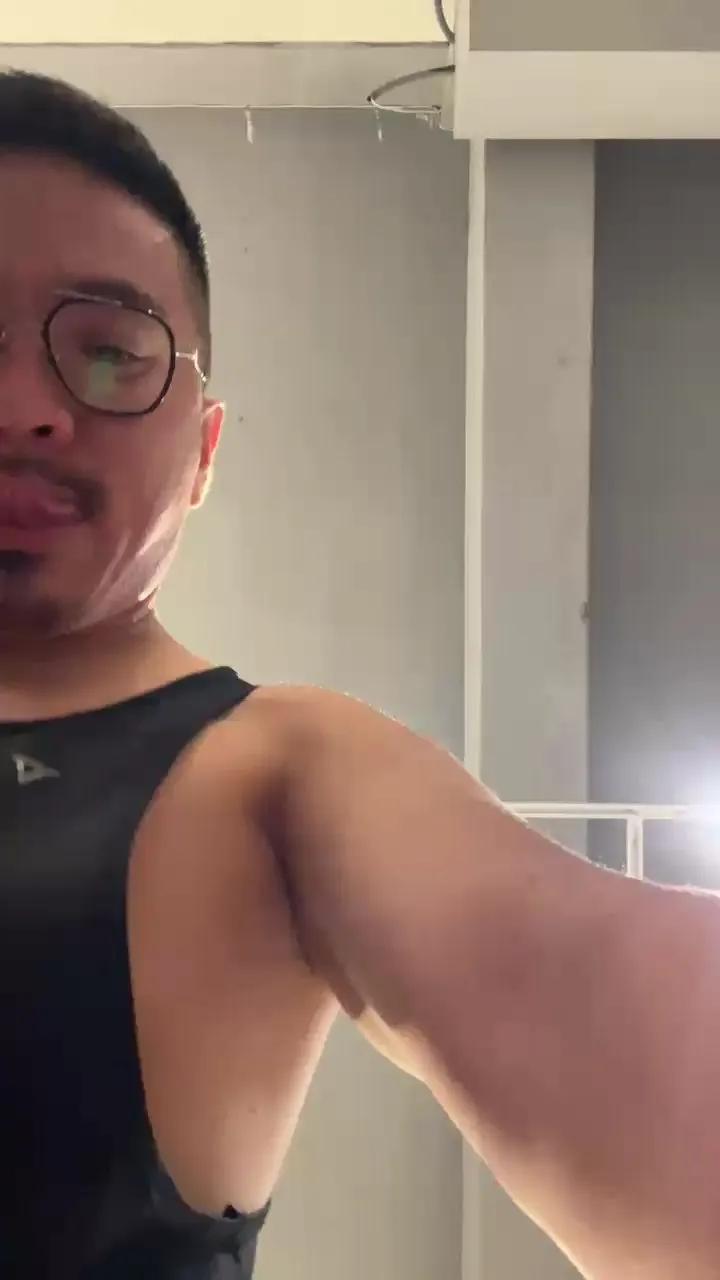 fuckmeifyouwan2 on Cam4