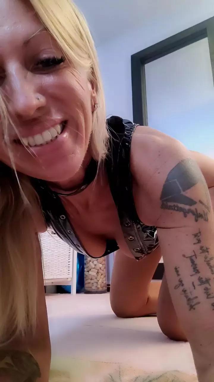 Ladyblue on Cam4