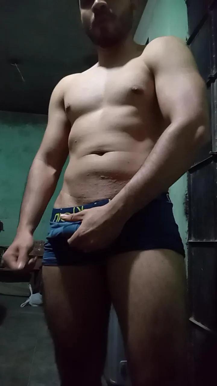 Luisfer98 on Cam4
