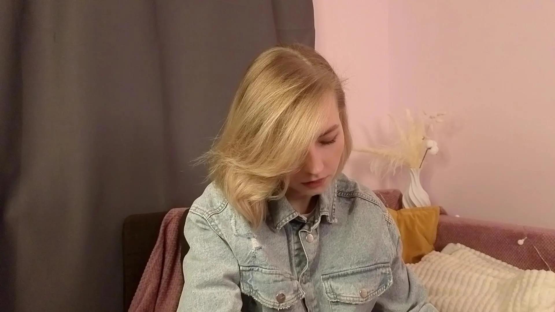 MarilynNoecker on Cam4