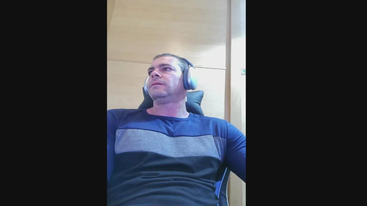 pablodavid15 on Cam4