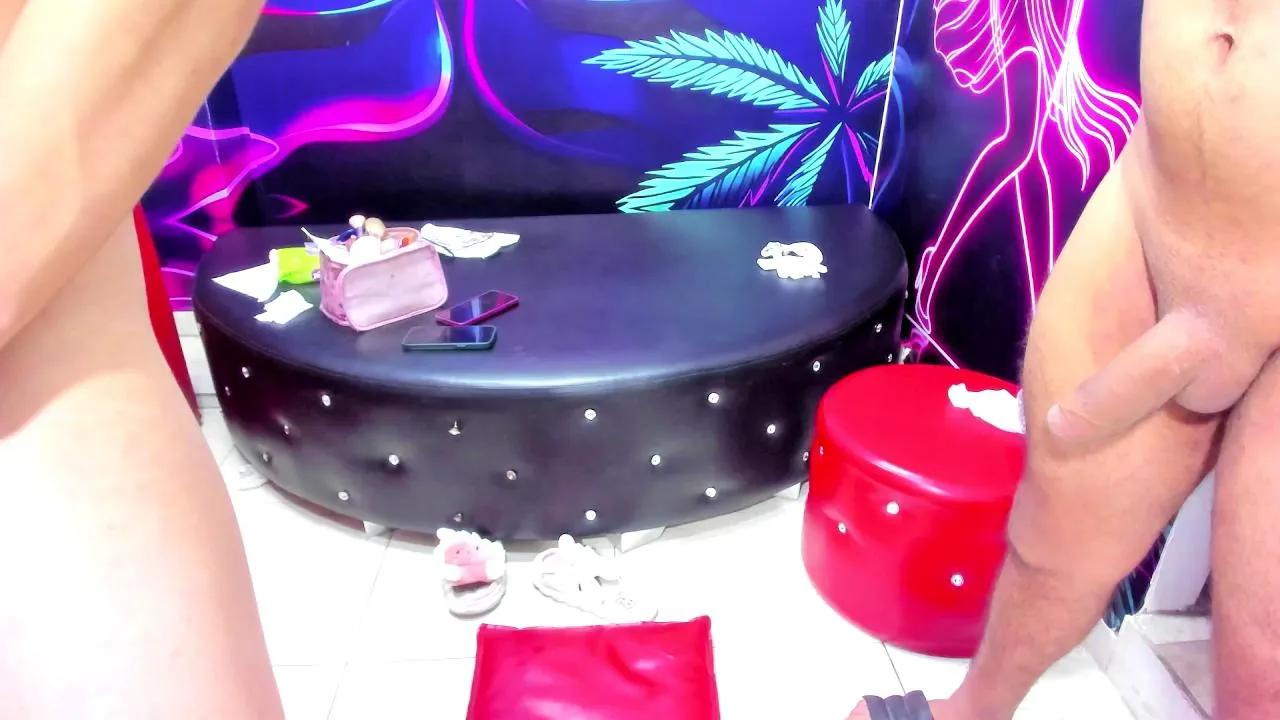 reichellhot_lat on Cam4