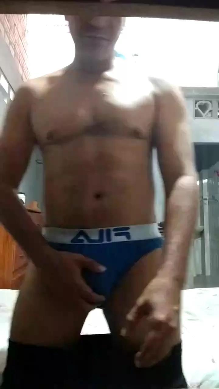SegundoIves on Cam4
