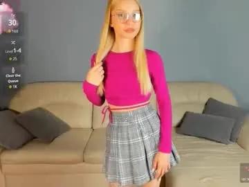 18kira18 on Chaturbate