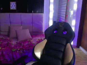 _charlotte_collins_ on Chaturbate