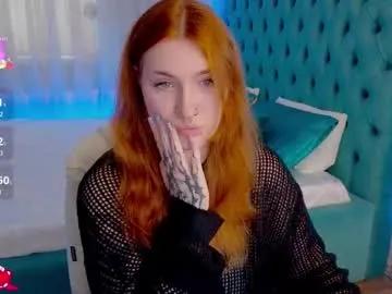 _chlo_e on Chaturbate