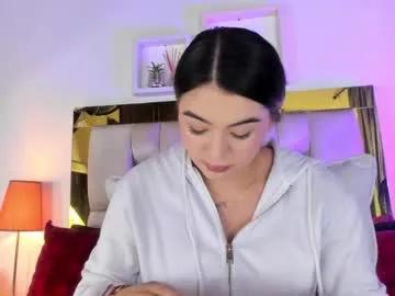 _emily_r on Chaturbate