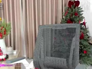 _joliie_ —  Goal Is tease me wet  with 1888 remaining to goal! #teen #sexy #18 #asian #squirt