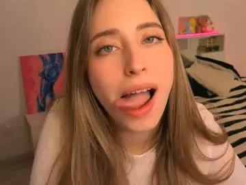 _loveliness_ on Chaturbate