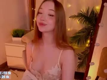 _violet_mills_ on Chaturbate