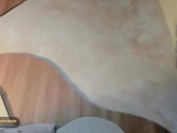 adelineevanss on Chaturbate