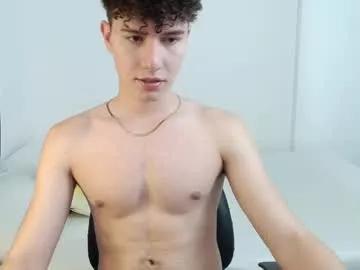 adrian_morelli on Chaturbate