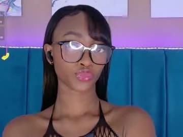 ahvi_ebony on Chaturbate