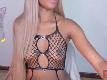 ahvi_ebony on Chaturbate
