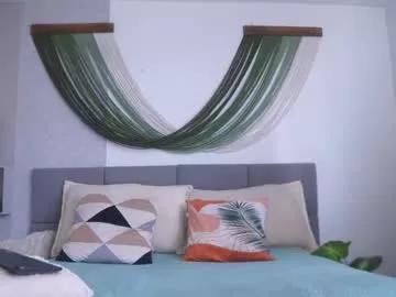 alannathomson on Chaturbate