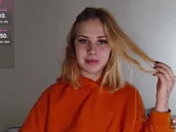 alismoona on Chaturbate