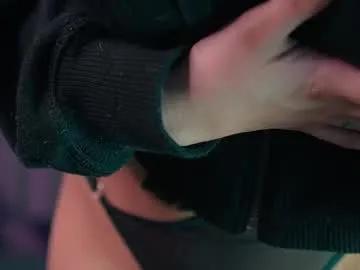 alison_miller9 on Chaturbate