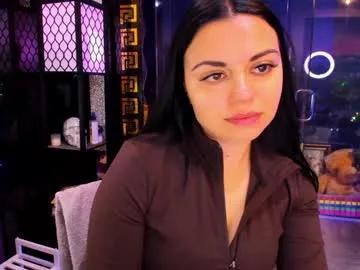 alma_pearl on Chaturbate