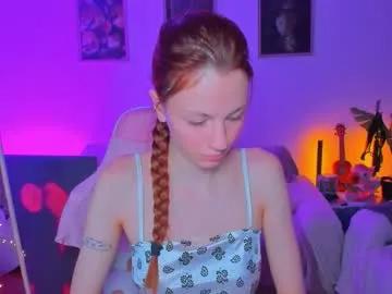 alyssa_smitt on Chaturbate